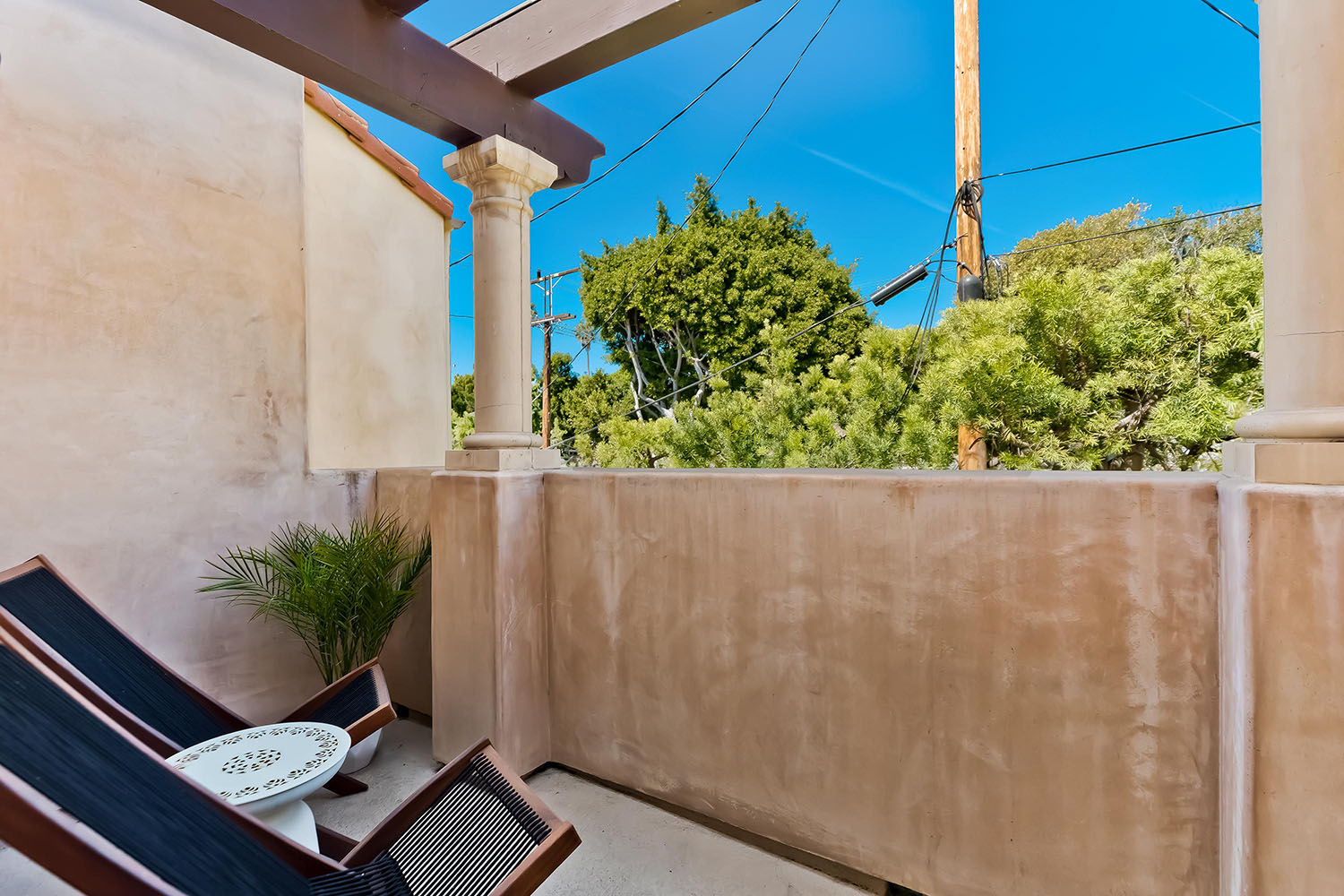 Primary Balcony 