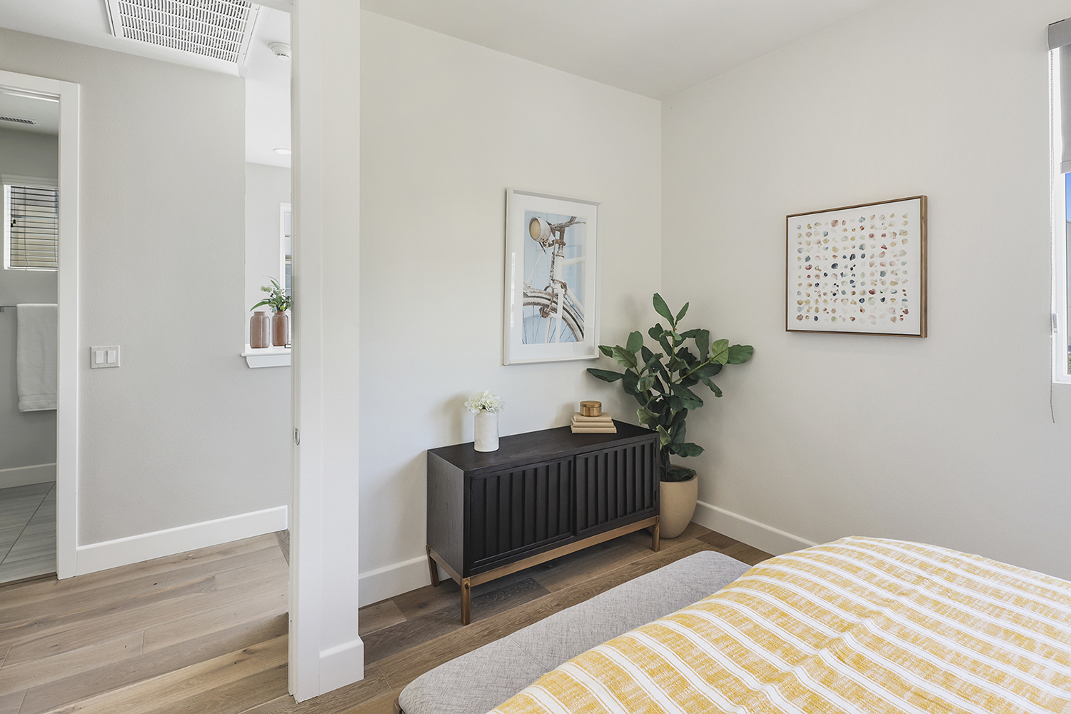 3 Bedrooms Bedrooms, ,3 BathroomsBathrooms,Single Family Home,Property Portfolio,1090