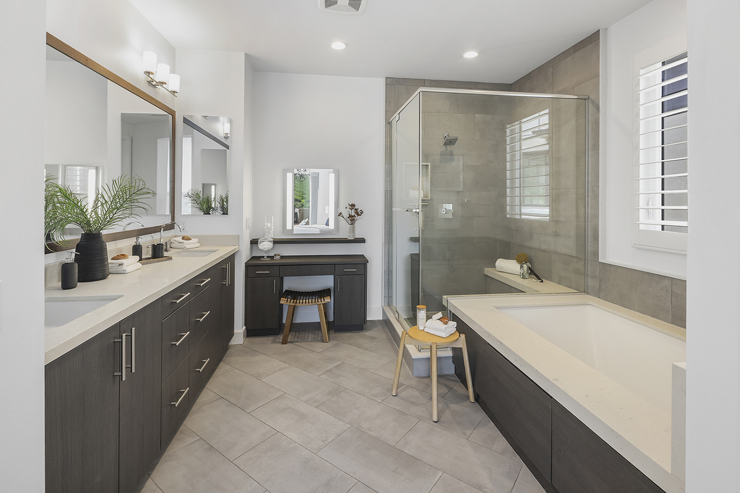 3 Bedrooms Bedrooms, ,3 BathroomsBathrooms,Single Family Home,Property Portfolio,1090