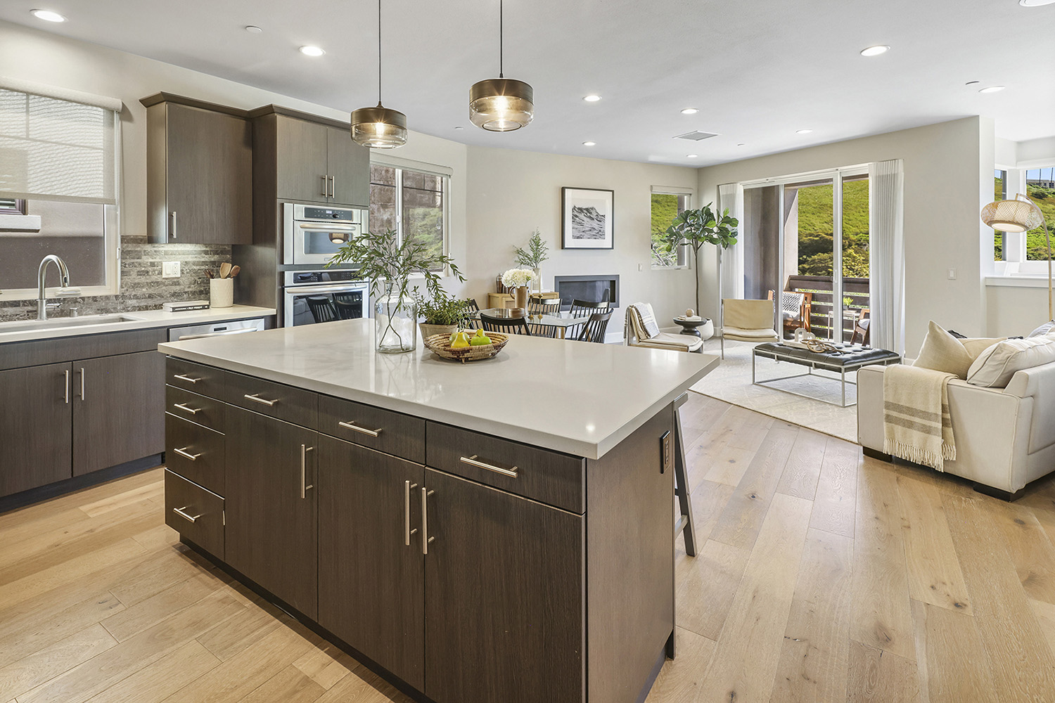 3 Bedrooms Bedrooms, ,3 BathroomsBathrooms,Single Family Home,Property Portfolio,1090