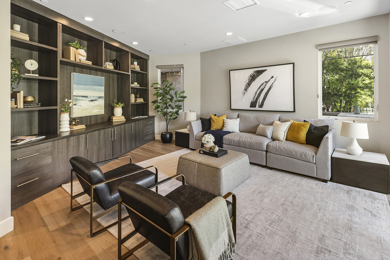 3 Bedrooms Bedrooms, ,3 BathroomsBathrooms,Single Family Home,Property Portfolio,1090