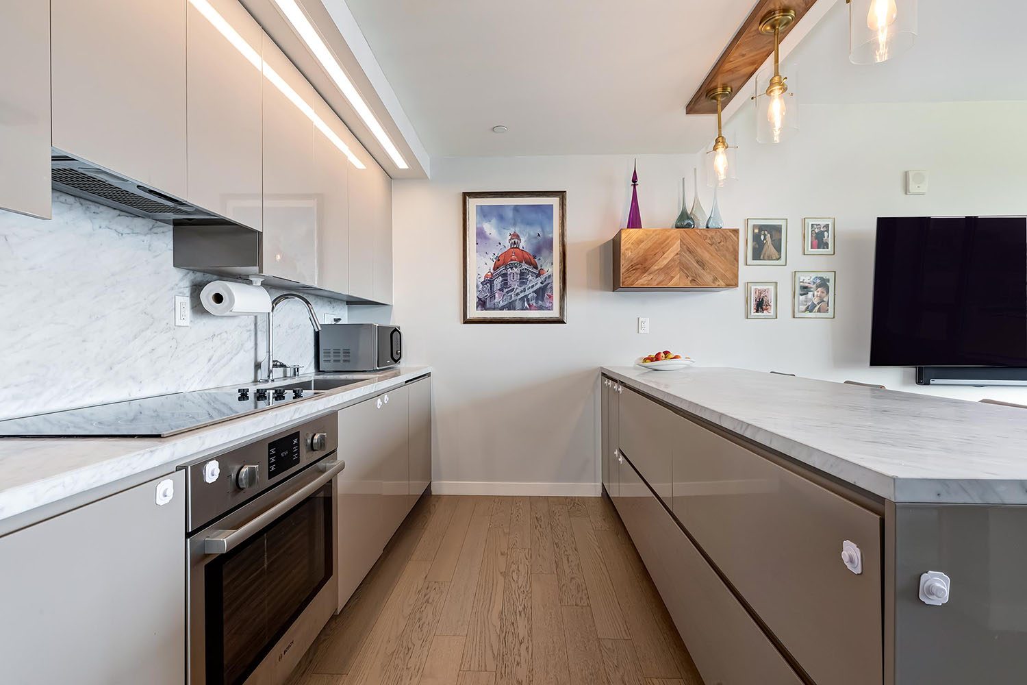 2 Bedrooms Bedrooms, ,2 BathroomsBathrooms,Condominium,Property Portfolio,1092