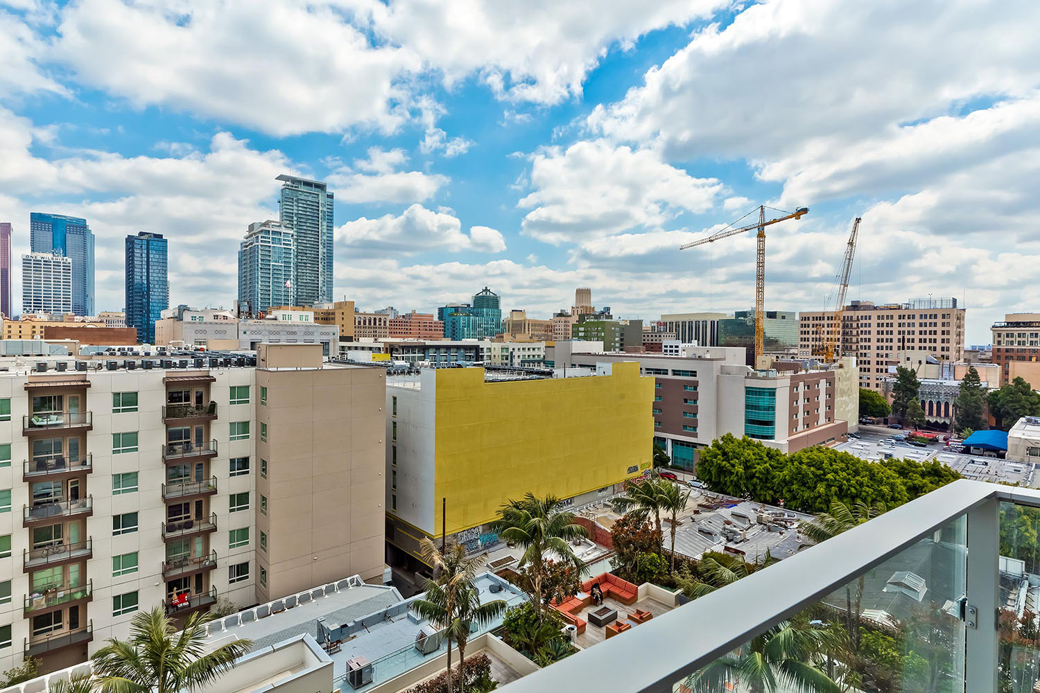 2 Bedrooms Bedrooms, ,2 BathroomsBathrooms,Condominium,Property Portfolio,1092