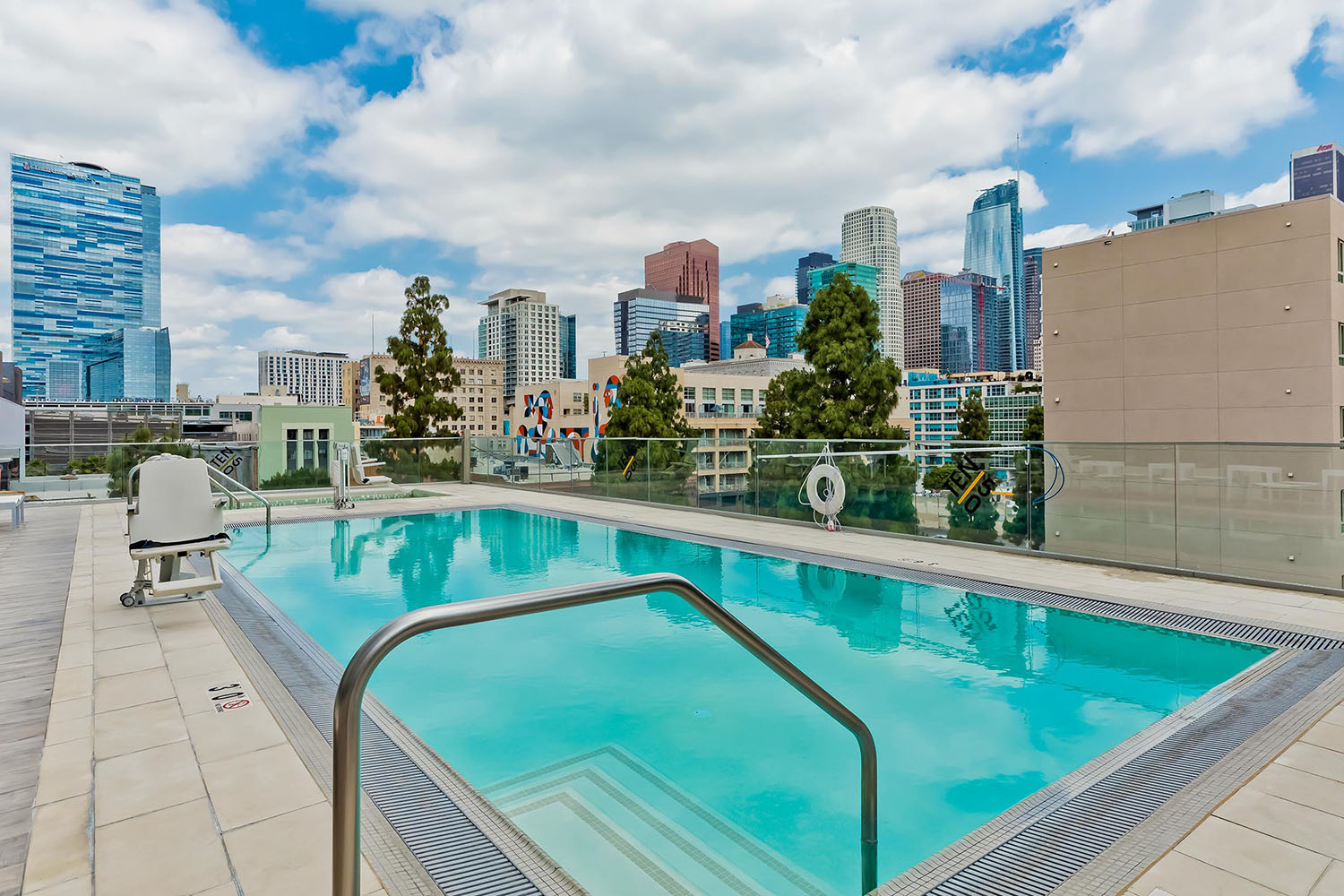 2 Bedrooms Bedrooms, ,2 BathroomsBathrooms,Condominium,Property Portfolio,1092