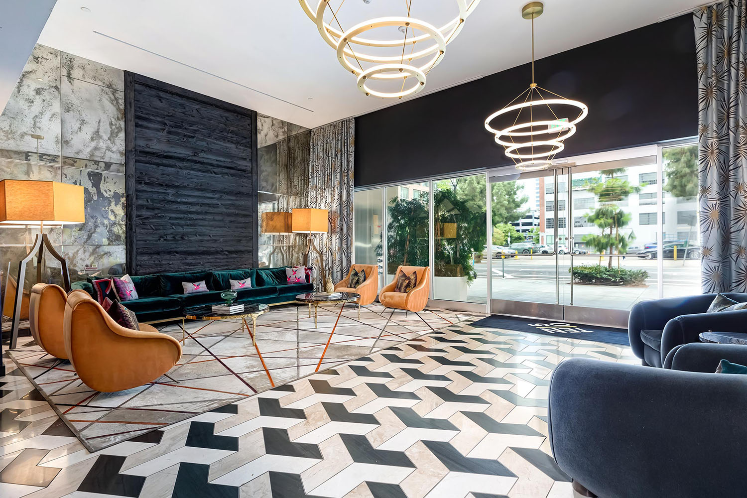 2 Bedrooms Bedrooms, ,2 BathroomsBathrooms,Condominium,Property Portfolio,1092
