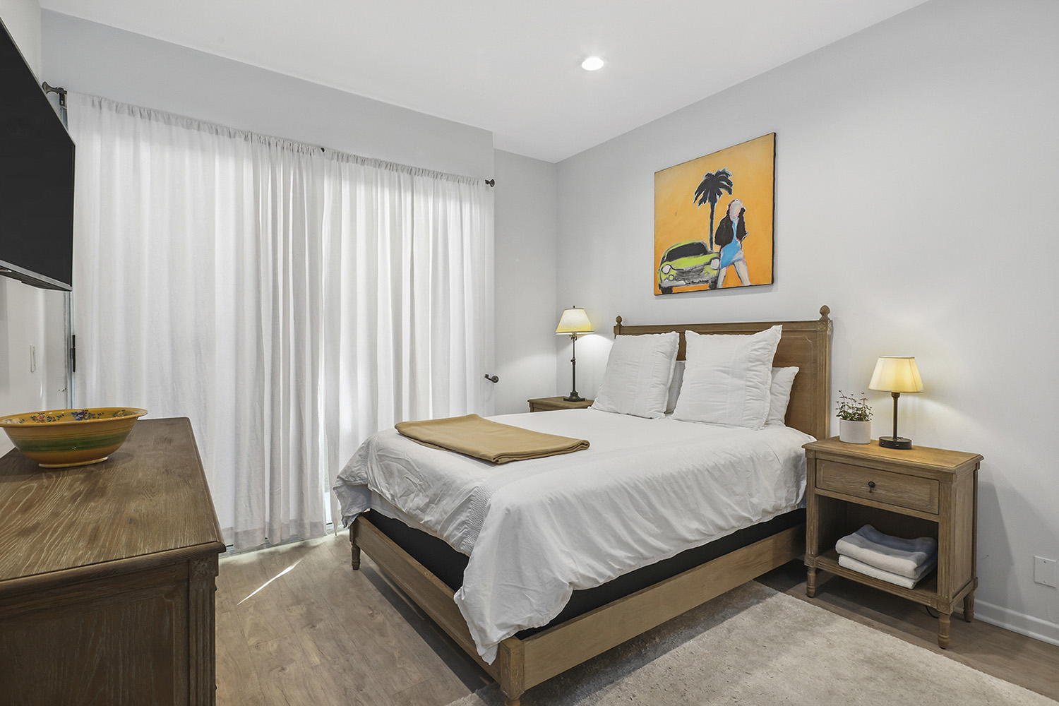 3 Bedrooms Bedrooms, ,3 BathroomsBathrooms,Condominium,Property Portfolio,1100