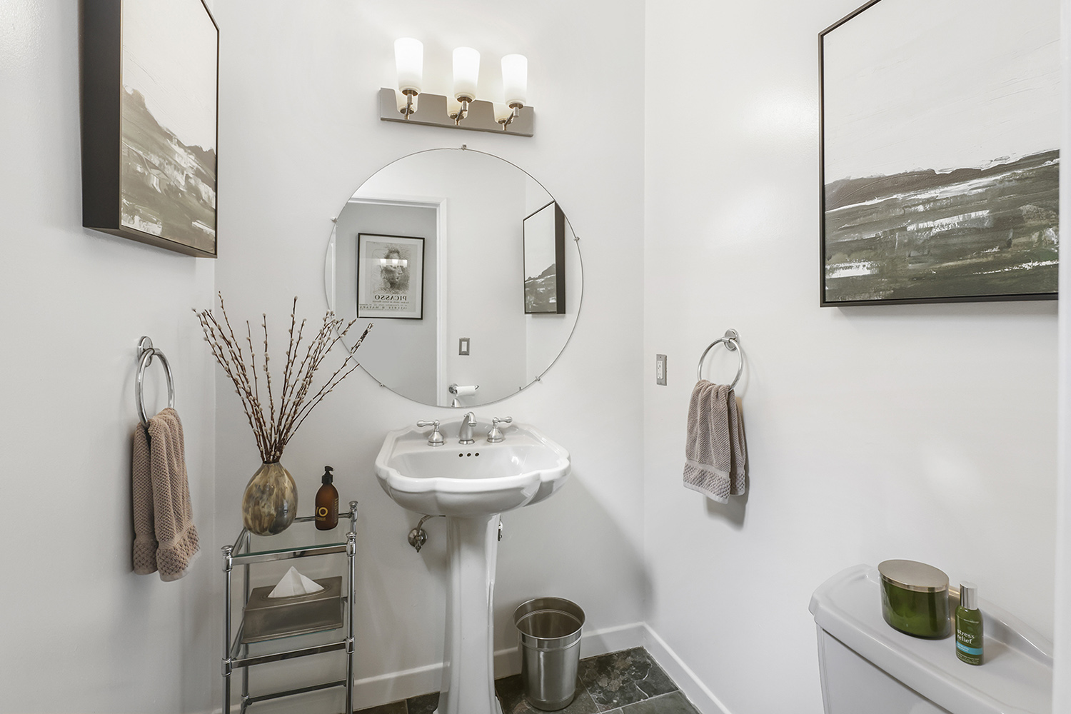3 Bedrooms Bedrooms, ,3 BathroomsBathrooms,Condominium,Property Portfolio,1100