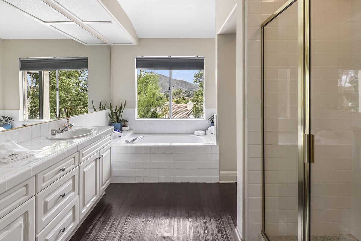 primary bath 2