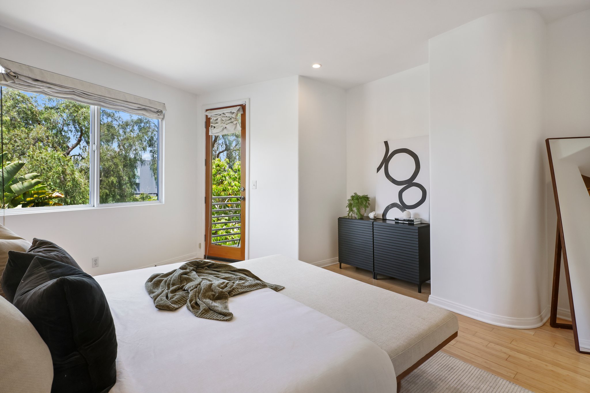 3 Bedrooms Bedrooms, ,3 BathroomsBathrooms,Single Family Home,Property Portfolio,1104