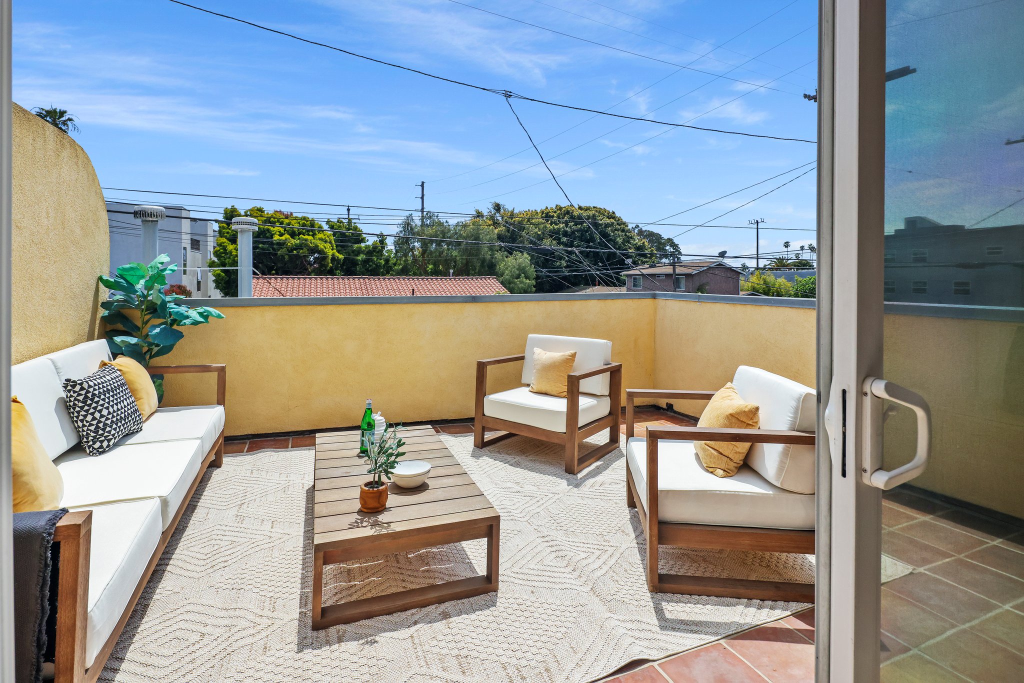 3 Bedrooms Bedrooms, ,3 BathroomsBathrooms,Single Family Home,Property Portfolio,1104
