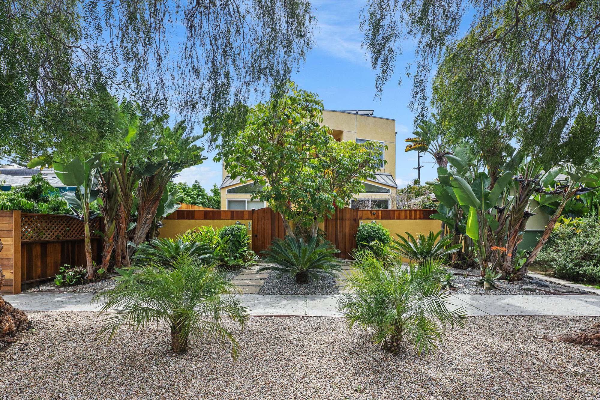 3 Bedrooms Bedrooms, ,3 BathroomsBathrooms,Single Family Home,Property Portfolio,1104