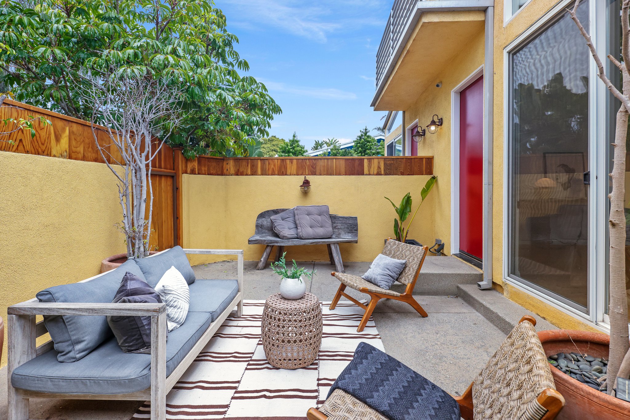 3 Bedrooms Bedrooms, ,3 BathroomsBathrooms,Single Family Home,Property Portfolio,1104