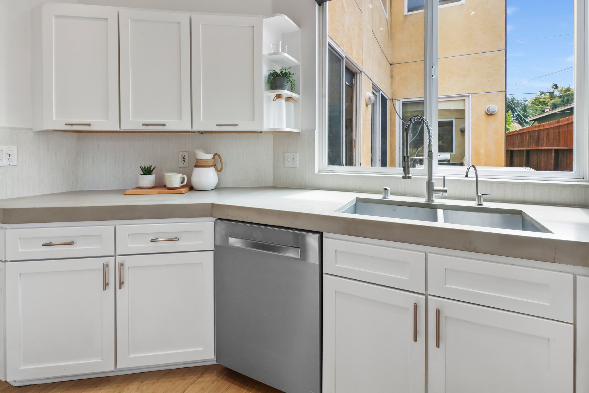 3 Bedrooms Bedrooms, ,3 BathroomsBathrooms,Single Family Home,Property Portfolio,1104