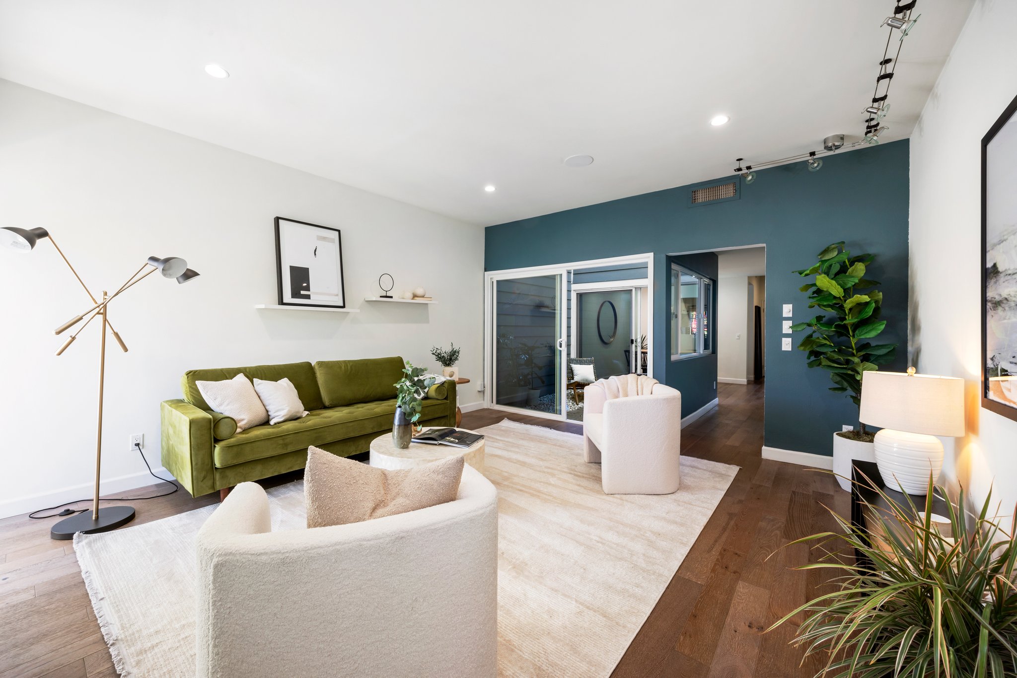 2 Bedrooms Bedrooms, ,2 BathroomsBathrooms,Single Family Home,Property Portfolio,1111