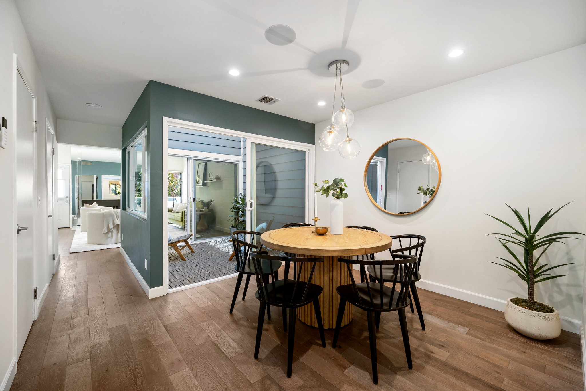 2 Bedrooms Bedrooms, ,2 BathroomsBathrooms,Single Family Home,Property Portfolio,1111