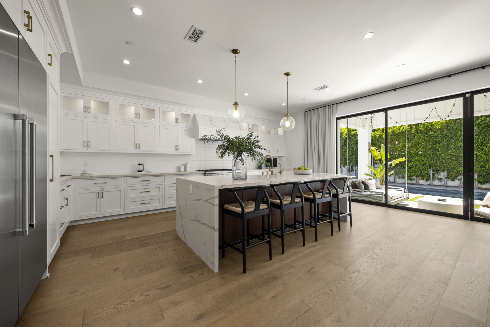 5 Bedrooms Bedrooms, ,5 BathroomsBathrooms,Single Family Home,Property Portfolio,1112