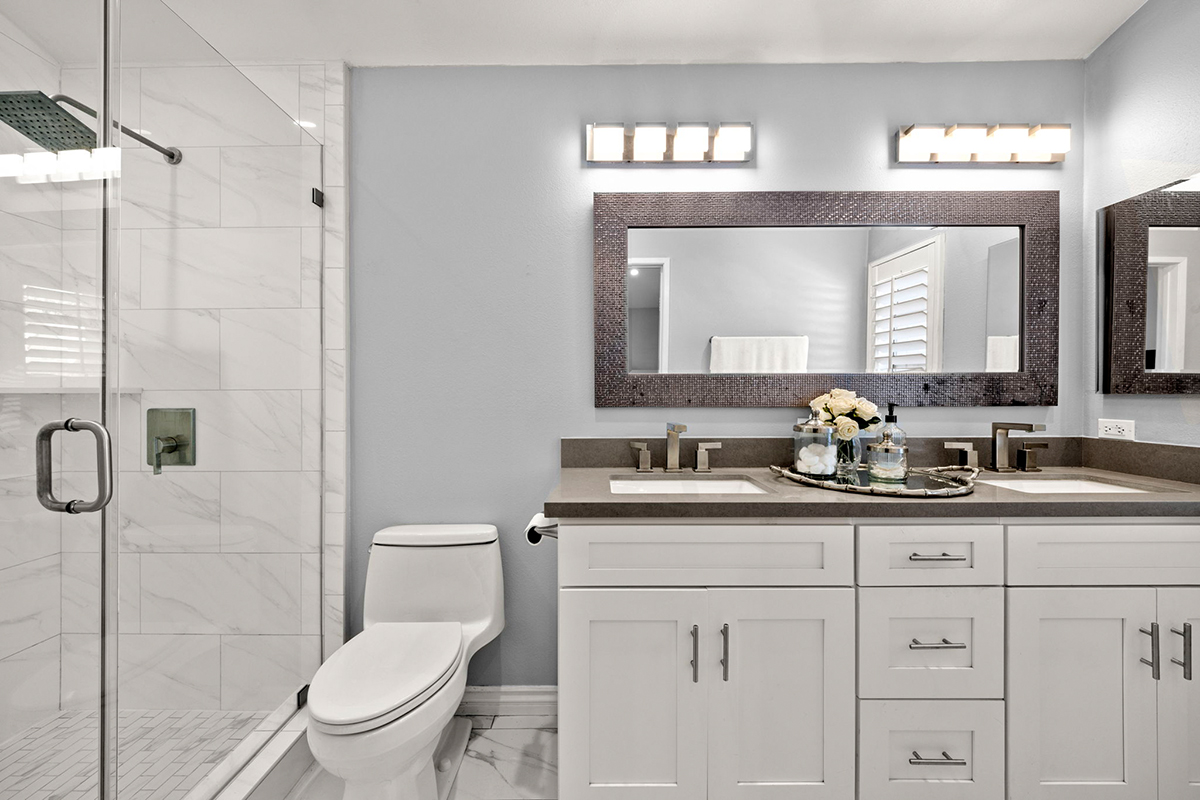 3 Bedrooms Bedrooms, ,2 BathroomsBathrooms,Condominium,Property Portfolio,1113