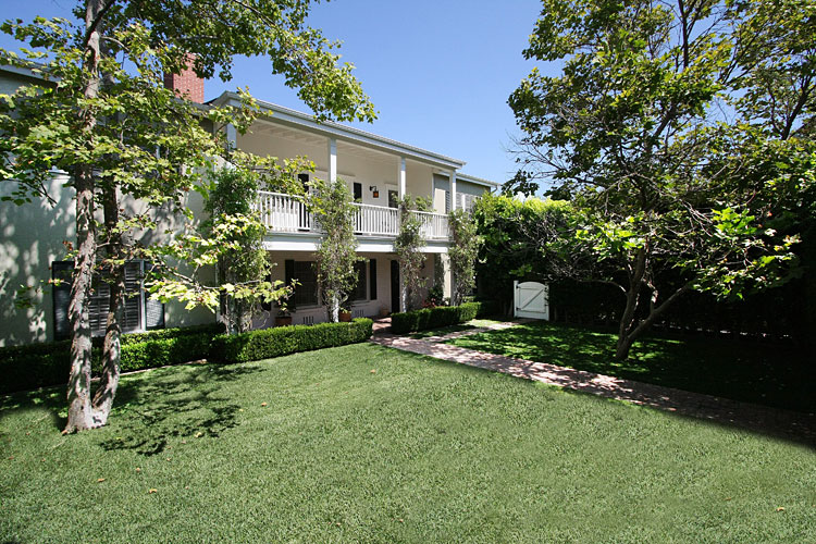 Front Exterior View 2