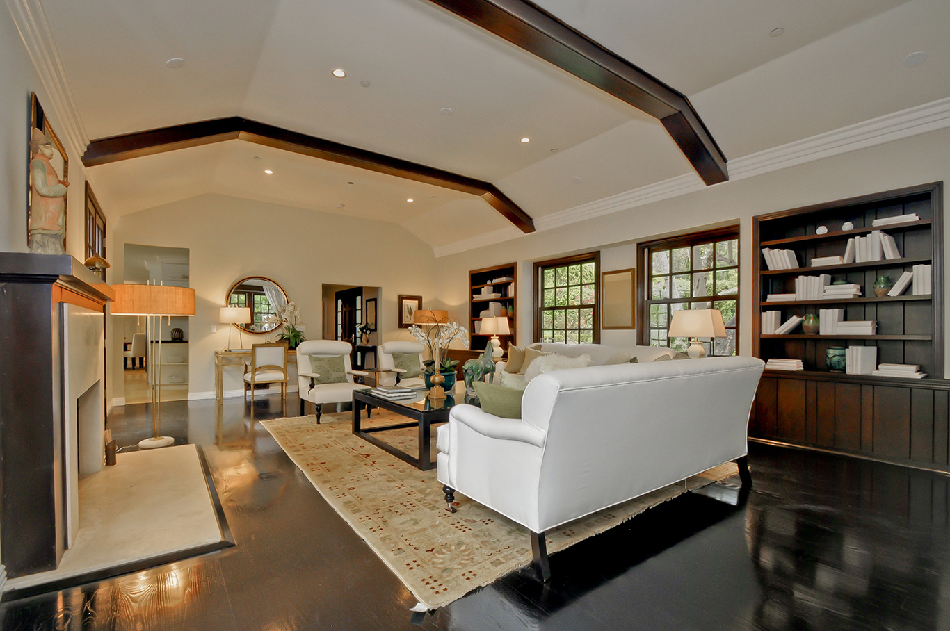 5 Bedrooms, Single Family Home, Property Portfolio, 5.5 Bathrooms, Listing ID 1010, Brentwood, Los Angeles, Real estate, agent, westside