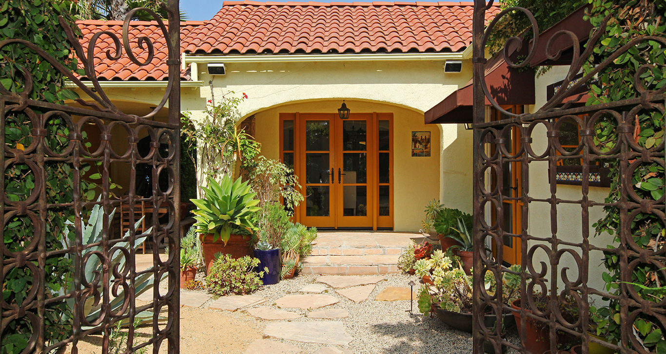 Gate Entry / Front Door