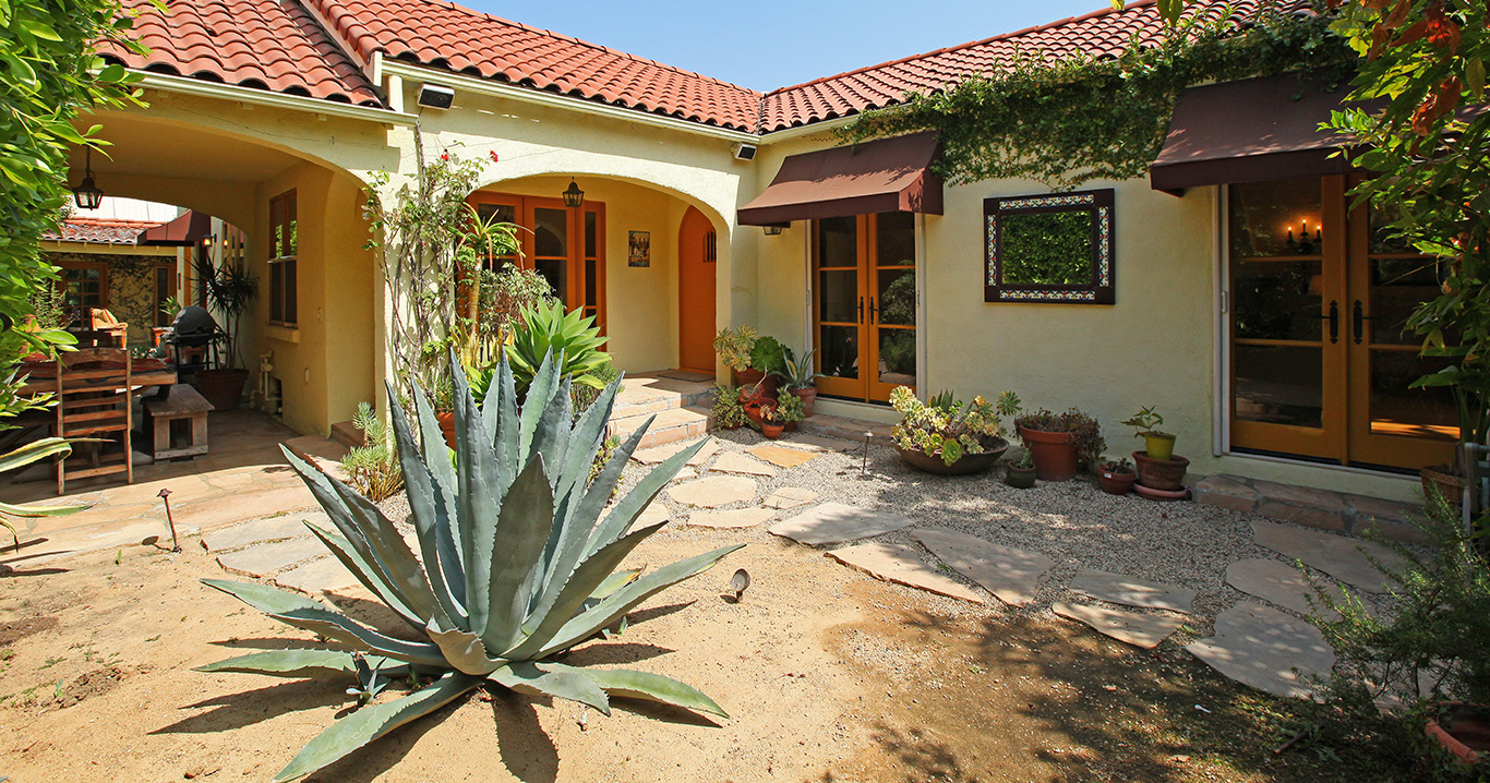 Entry Courtyard