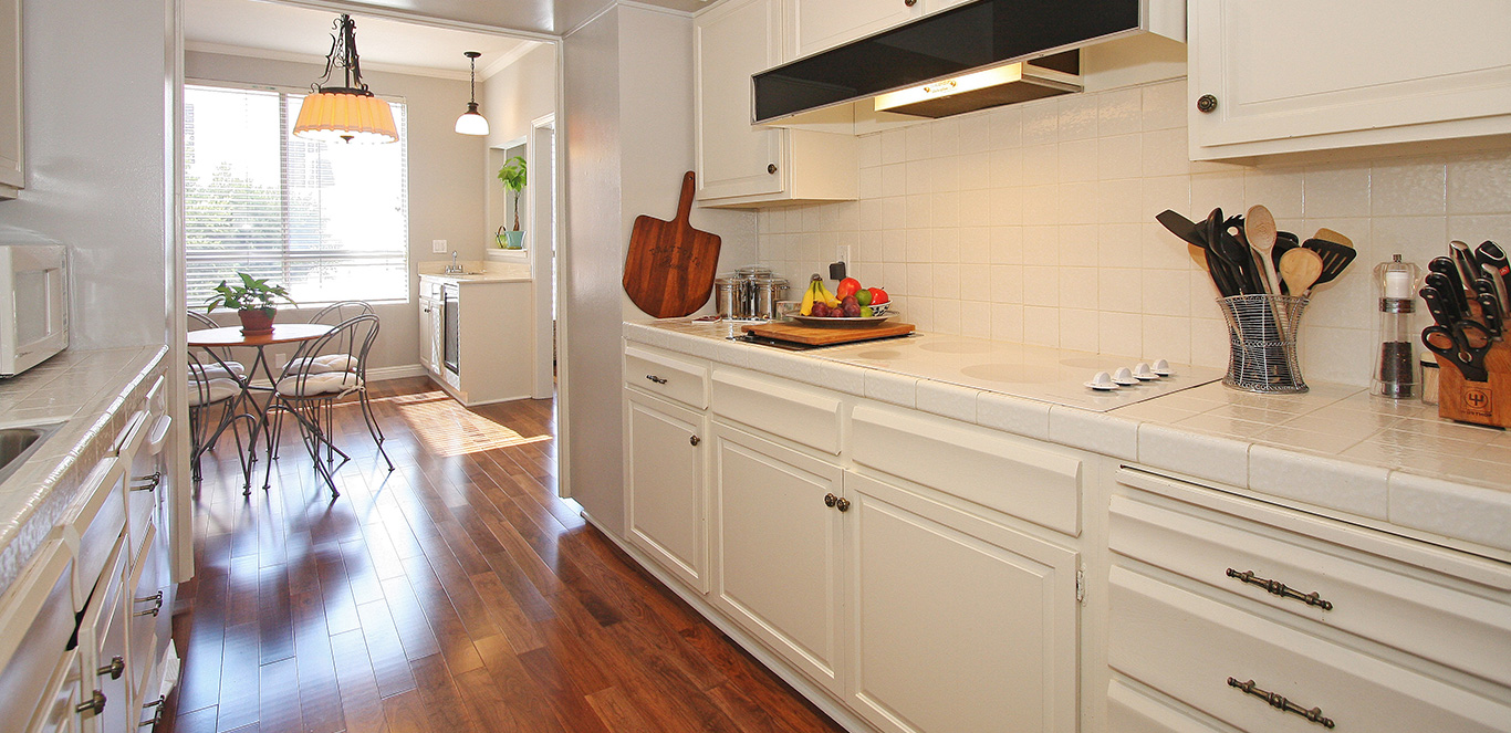 2 Bedrooms, Condominium, Property Portfolio, 2 Bathrooms, Listing ID 1021, real estate agent, westside, los angeles, brentwood, santa monica, westwood