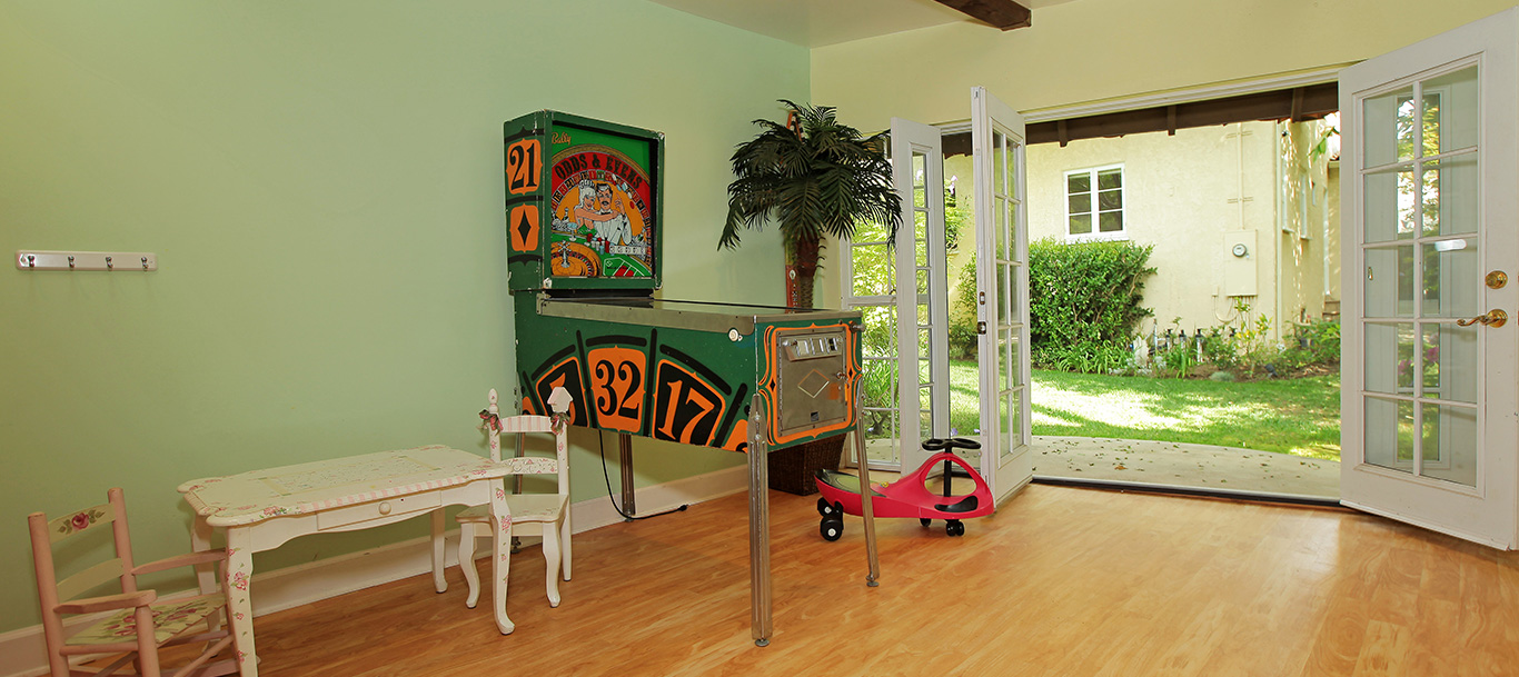 4 Bedrooms, Single Family Home, Property Portfolio, 3 Bathrooms, Listing ID 1028 real estate agent, westside, los angeles, brentwood, santa monica, westwood