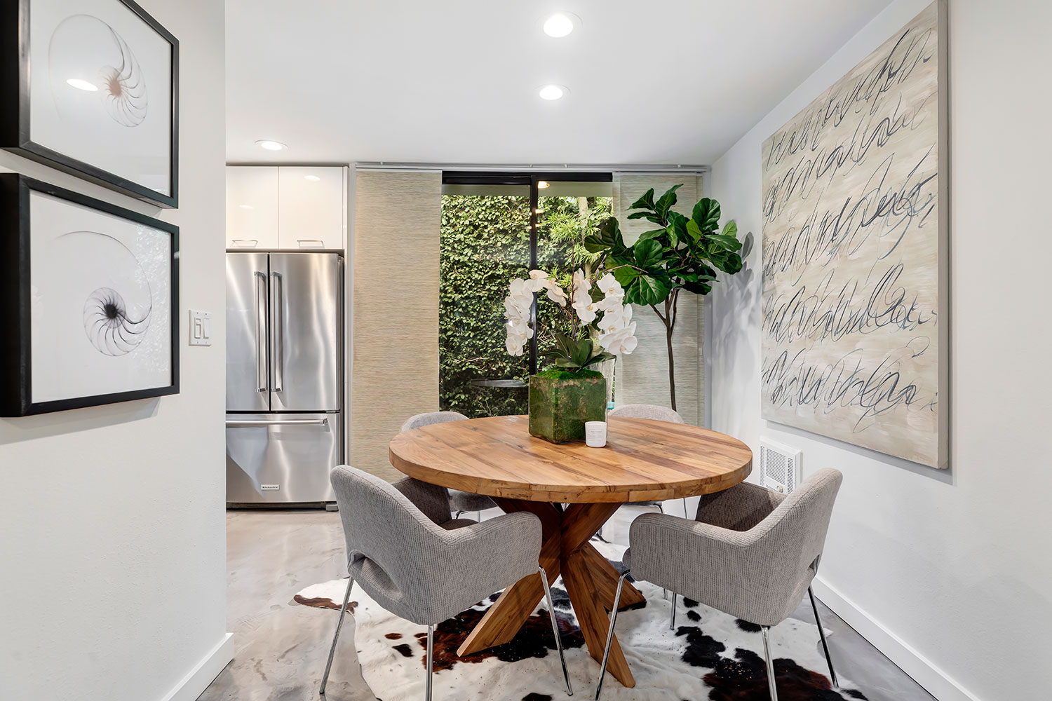 1017 Pearl Street,SANTA MONICA,California,90405,2 Bedrooms Bedrooms,2 BathroomsBathrooms,Condominium,Pearl Street,1061