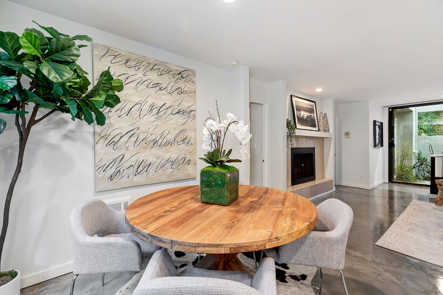 1017 Pearl Street,SANTA MONICA,California,90405,2 Bedrooms Bedrooms,2 BathroomsBathrooms,Condominium,Pearl Street,1061