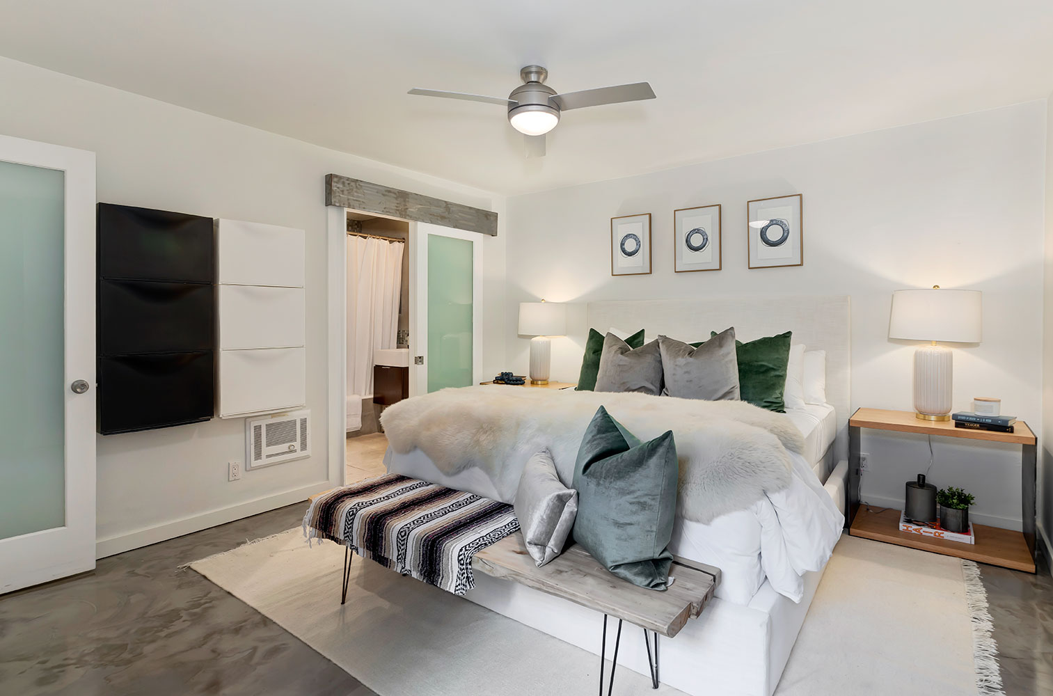 1017 Pearl Street,SANTA MONICA,California,90405,2 Bedrooms Bedrooms,2 BathroomsBathrooms,Condominium,Pearl Street,1061