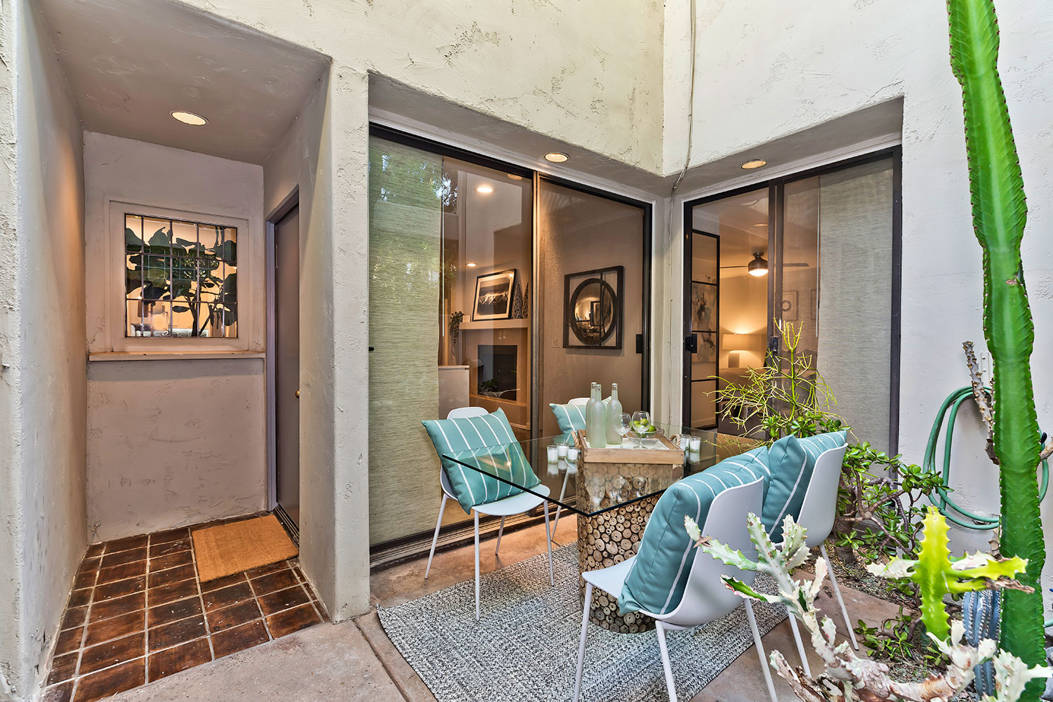1017 Pearl Street,SANTA MONICA,California,90405,2 Bedrooms Bedrooms,2 BathroomsBathrooms,Condominium,Pearl Street,1061