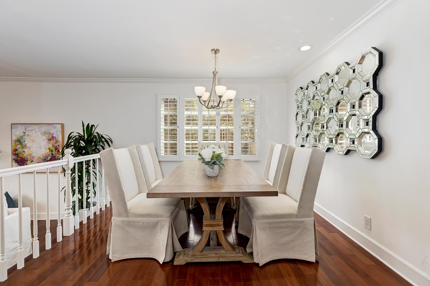 128 Georgina Avenue,Santa Monica,90402,2 Bedrooms Bedrooms,2 BathroomsBathrooms,Condominium,Georgina Avenue,1062