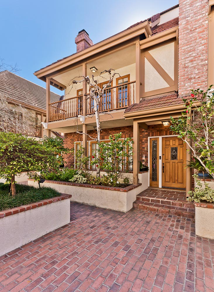 128 Georgina Avenue,Santa Monica,90402,2 Bedrooms Bedrooms,2 BathroomsBathrooms,Condominium,Georgina Avenue,1062