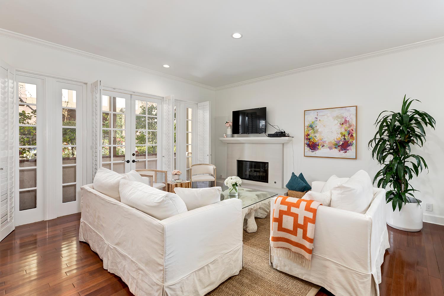 128 Georgina Avenue,Santa Monica,90402,2 Bedrooms Bedrooms,2 BathroomsBathrooms,Condominium,Georgina Avenue,1062