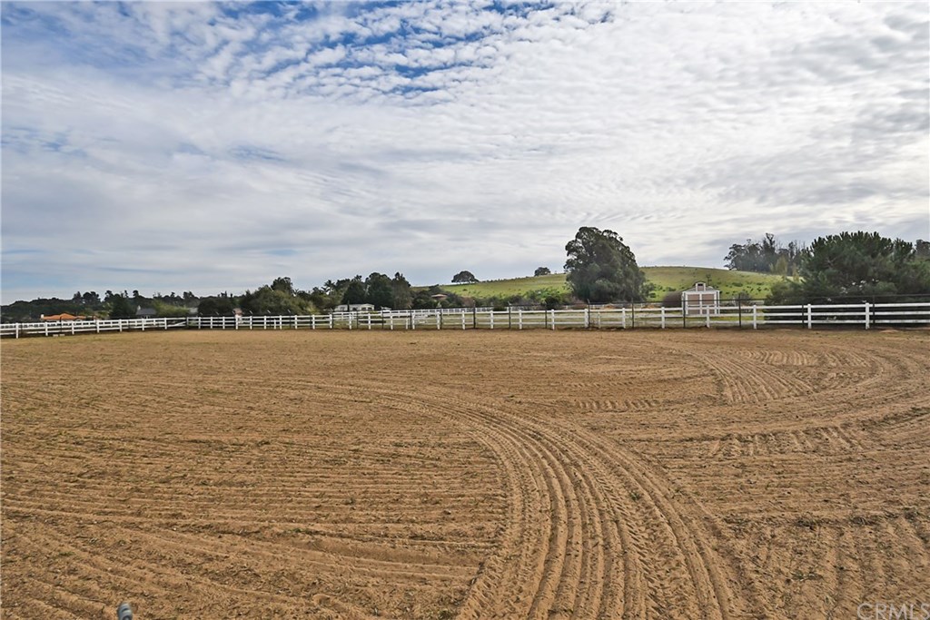 195 Michael Lane,Arroyo Grande,93420,5 Bedrooms Bedrooms,4 BathroomsBathrooms,Single Family Home,Michael Lane,1064